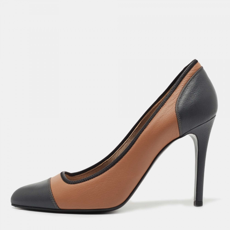 Pre Owned Lanvin Beige/Blue Leather Pointed Toe Pumps Size 40
