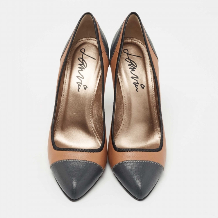 Pre Owned Lanvin Beige/Blue Leather Pointed Toe Pumps Size 40
