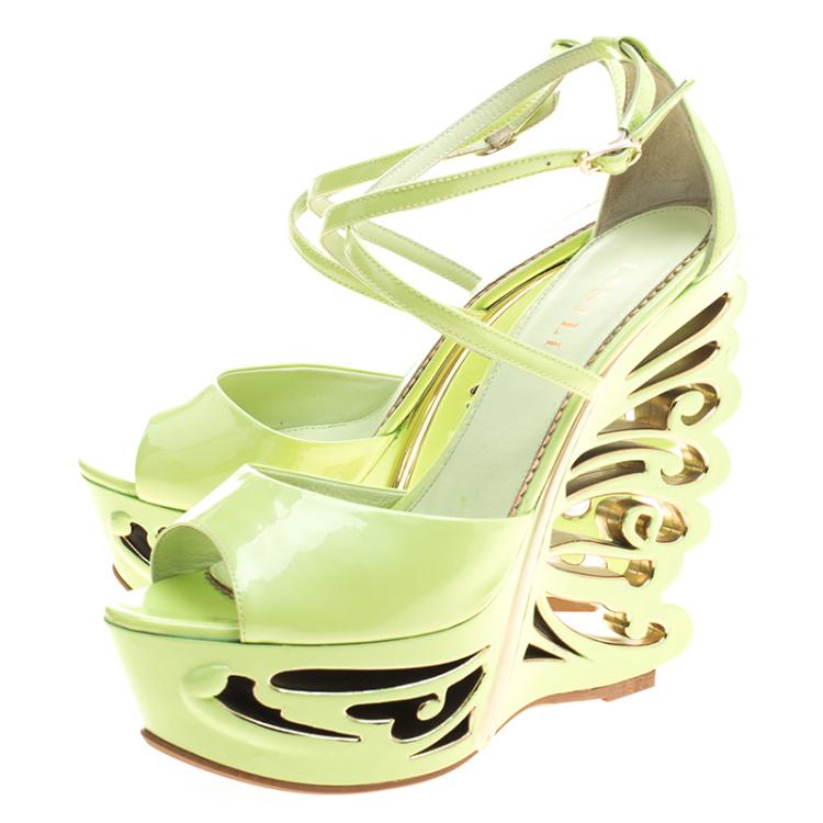 Pre Owned Le Silla Pistachio Green Patent Leather Butterfly Wedge Sandals Size 38