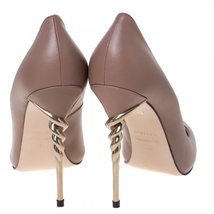 Pre Owned Le Silla Brown Leather Spiral Heel Pointed Toe Pumps Size 40