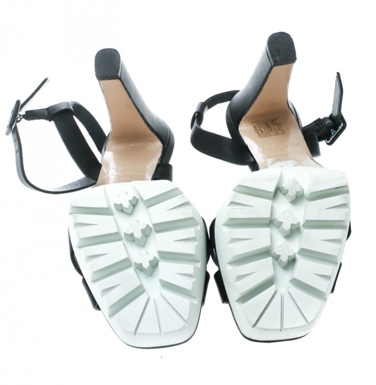 Pre Owned Le Silla Black Leather Cross Strap Platform Sandals Size 37.5