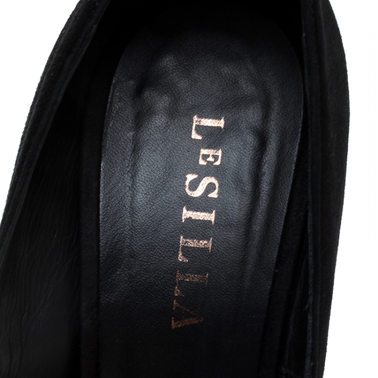 Pre Owned Le Silla Black Suede Pointed Toe Spiral Heel Pumps Size 39