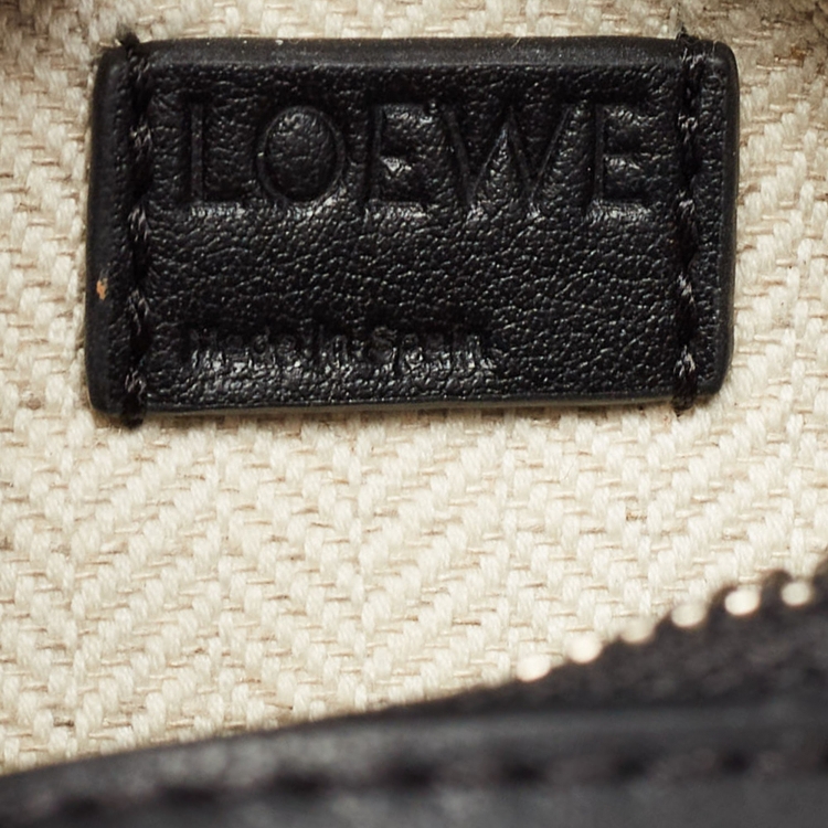 Pre Owned Loewe Black Leather Mini Puzzle Shoulder Bag