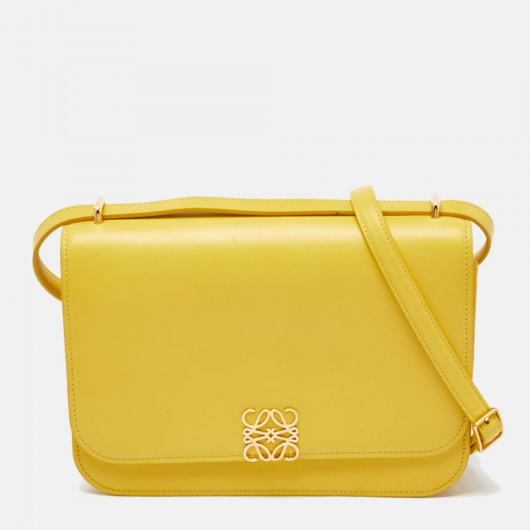Pre Owned Loewe Yellow Leather Goya Shoulder Bag