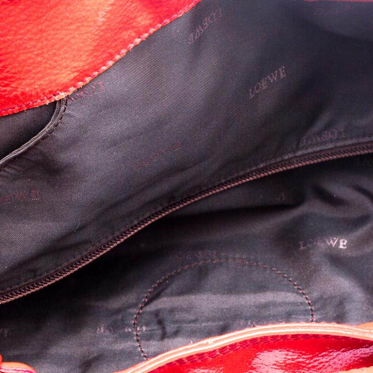 مملوكة مسبقًا Loewe Red Patent Leather Aire Hobo