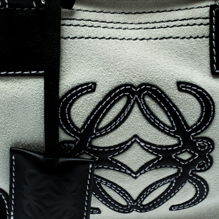 Pre Owned Loewe White Suede and Leather Amazona 36 Tote