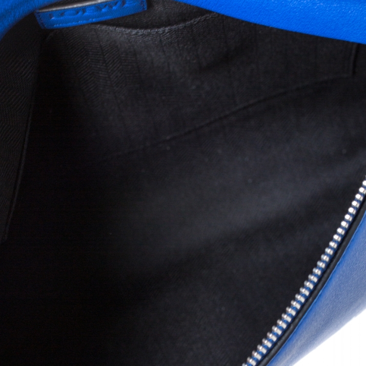 مملوكة مسبقًا Loewe Blue Leather T Pouch Embroidered Clutch Bag