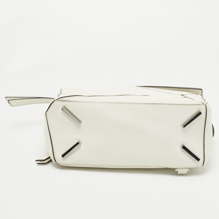 Pre Owned Loewe White Leather Small Puzzle Shoulder Bag