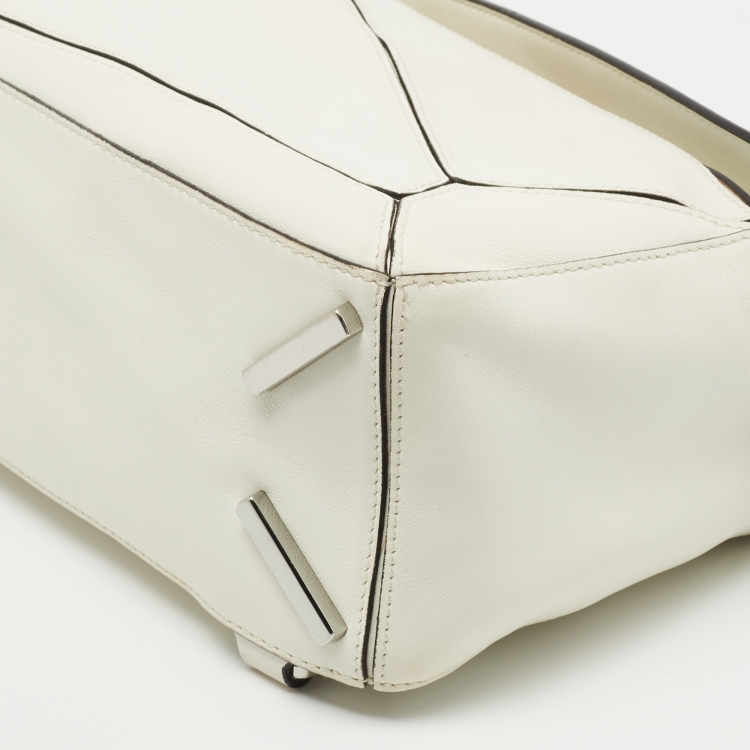Pre Owned Loewe White Leather Small Puzzle Shoulder Bag
