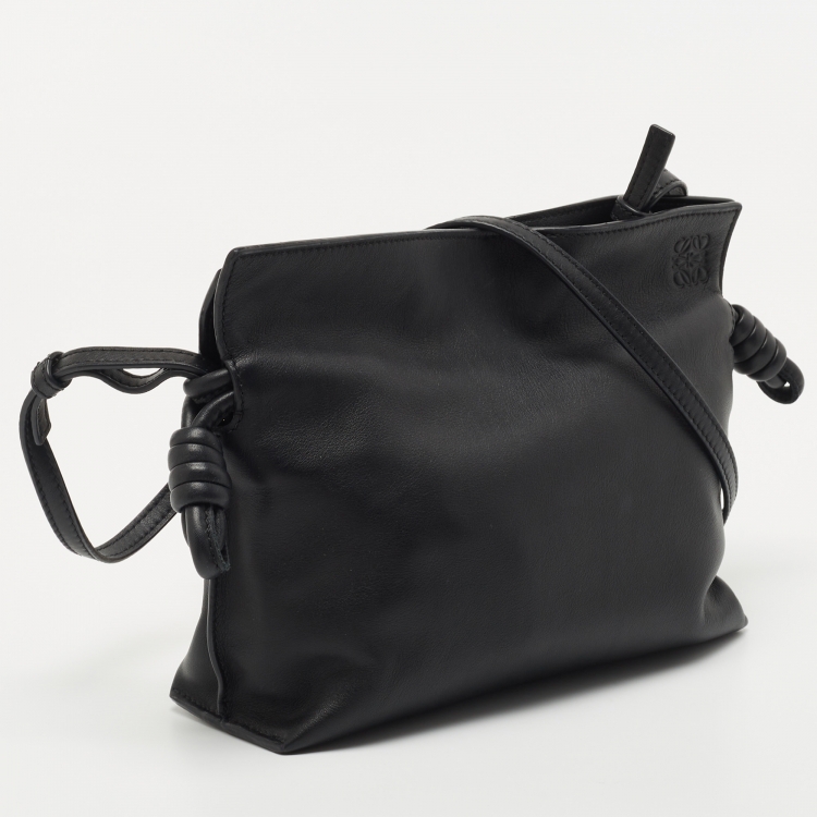 Pre Owned Loewe Black Leather Flamenco Shoulder Bag