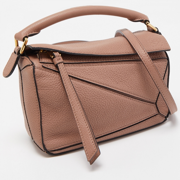 Pre Owned Loewe Old Rose Leather Mini Puzzle Shoulder Bag
