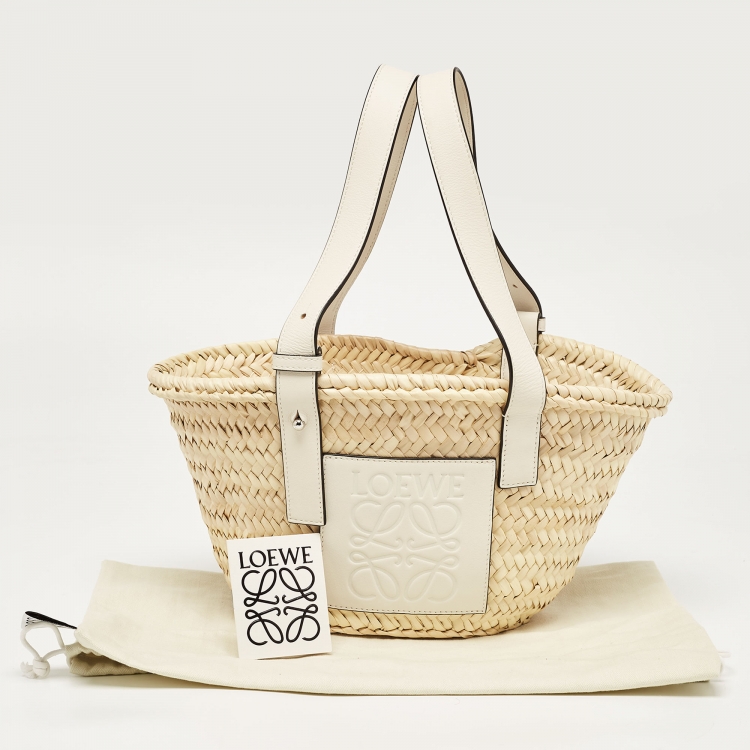 Pre Owned Loewe White/Cream Woven Raffia and Leather Anagram Basket Bag