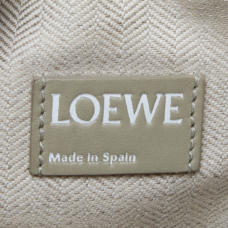 Pre Owned Loewe Beige Leather T Slim Pouch