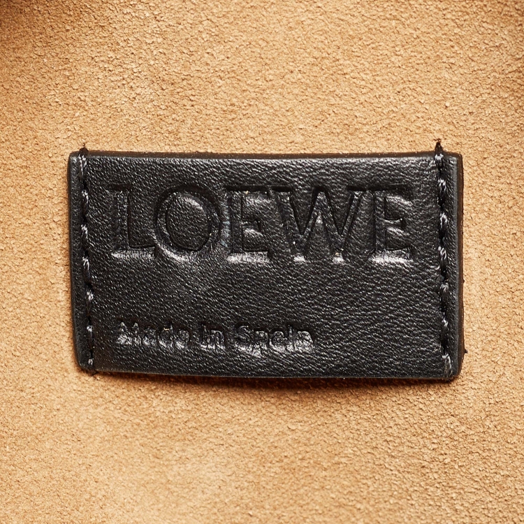 Pre Owned Loewe Black Leather Flamenco Knot Shoulder Bag