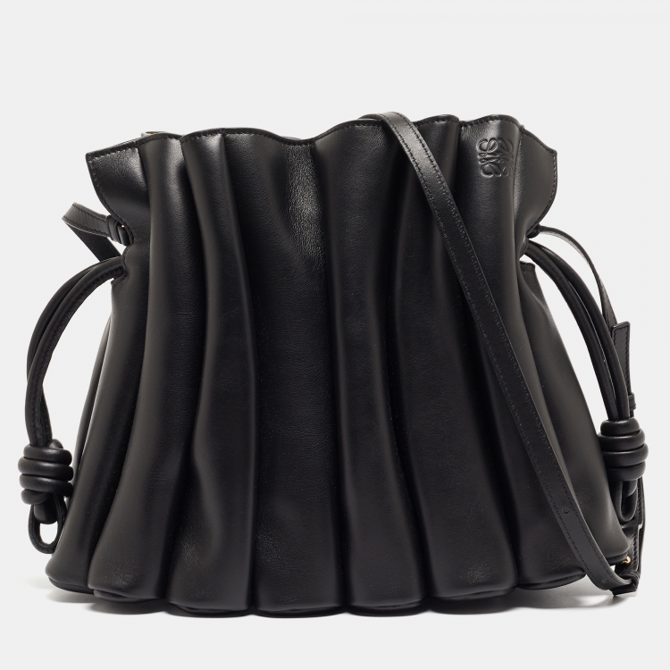 Pre Owned Loewe Black Leather Flamenco Knot Shoulder Bag