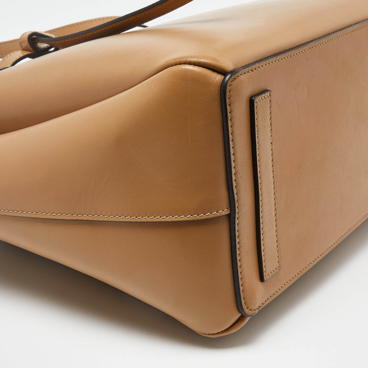 Pre Owned Loewe Beige Leather Lazo Tote