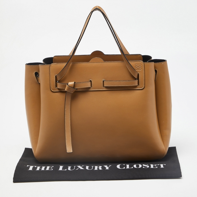 Pre Owned Loewe Beige Leather Lazo Tote