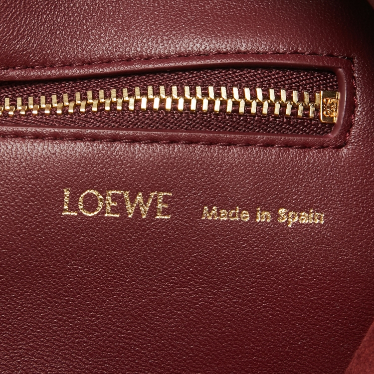 Pre Owned Loewe Burgundy Leather Squeeze Bag