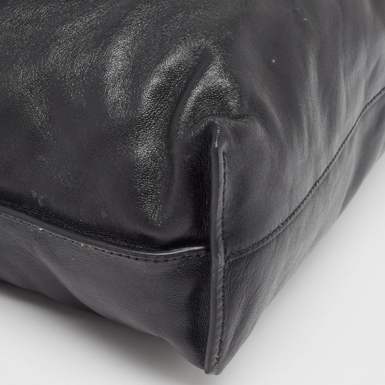 Pre Owned Loewe Black Leather Medium Flamenco Clutch Bag