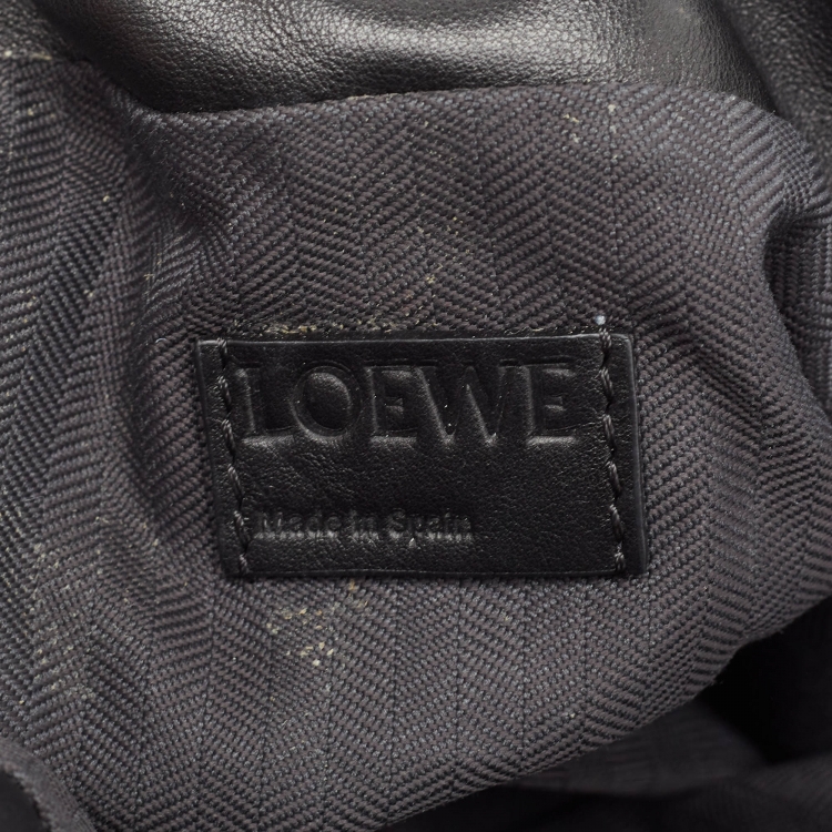 Pre Owned Loewe Black Leather Medium Flamenco Clutch Bag