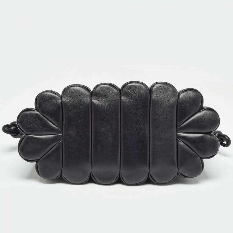 Pre Owned Loewe Black Leather Ondas Flamenco Knot Shoulder Bag