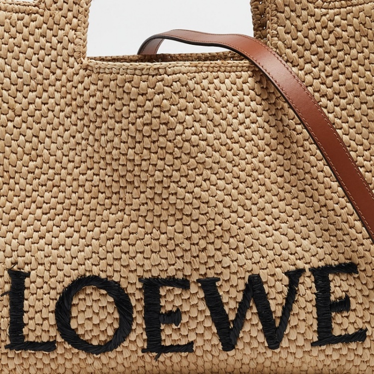 Pre Owned Loewe x Paula's Ibiza Natural Raffia Medium  Loewe Front Tote