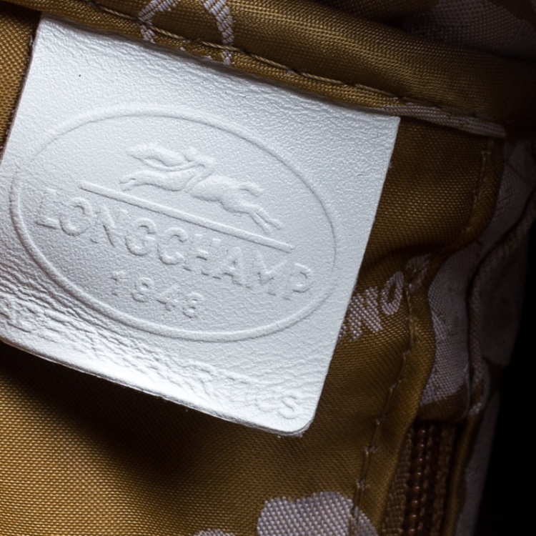 مملوكة مسبقًا Longchamp White Glaze Croc Embossed Leather Roseau Tote