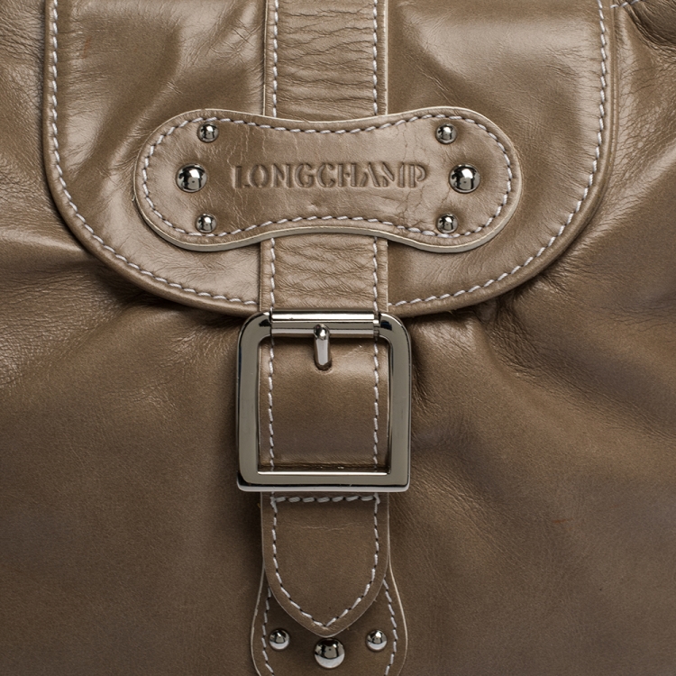 Pre Owned Longchamp Beige Leather Buckle Flap Shoulder Bag
