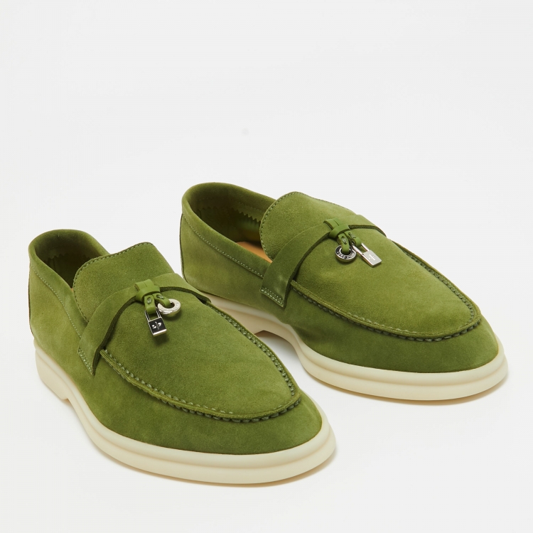 مملوكة مسبقًا Loro Piana Green Suede Summer Charms Walk Loafers Size 37
