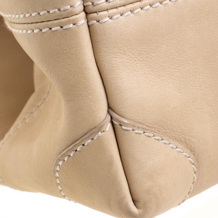 مملوكة مسبقًا Loro Piana Beige Leather Hobo