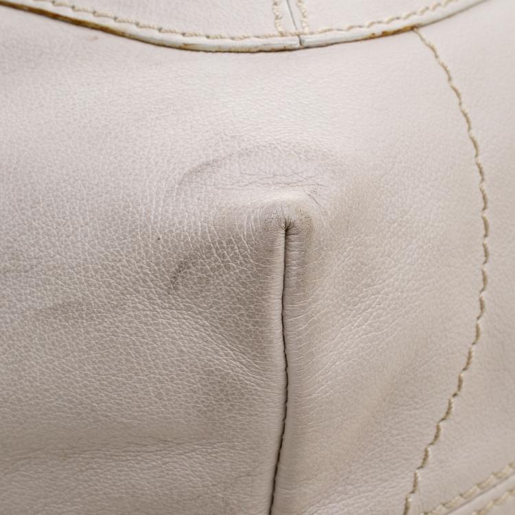 Pre Owned Loro Piana Beige Leather Shoulder Bag