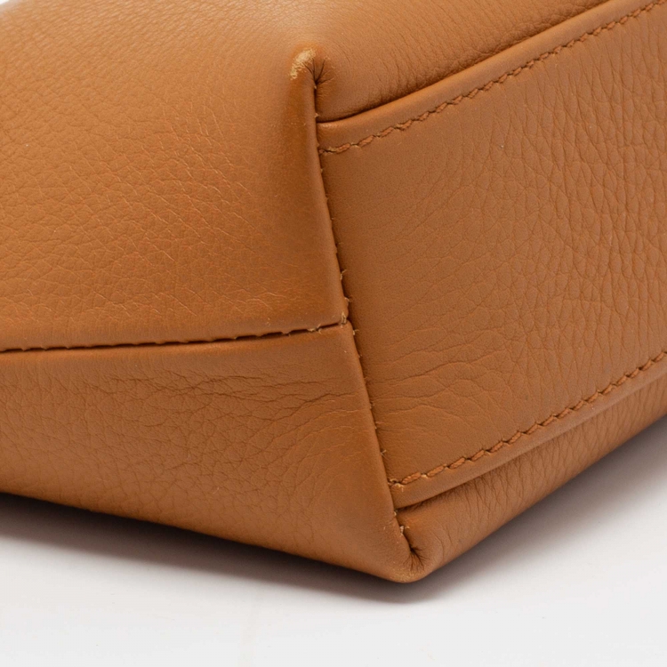 Pre Owned Loro Piana Tan Leather Extra Pocket L19 Pouch