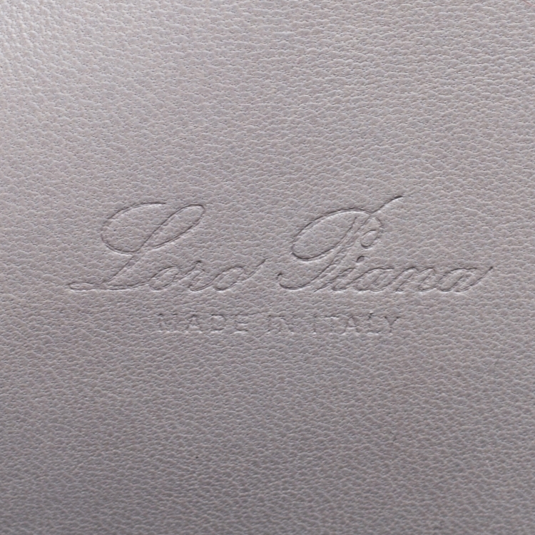 Pre Owned Loro Piana Grey Ostrich Zip L19 Pouch