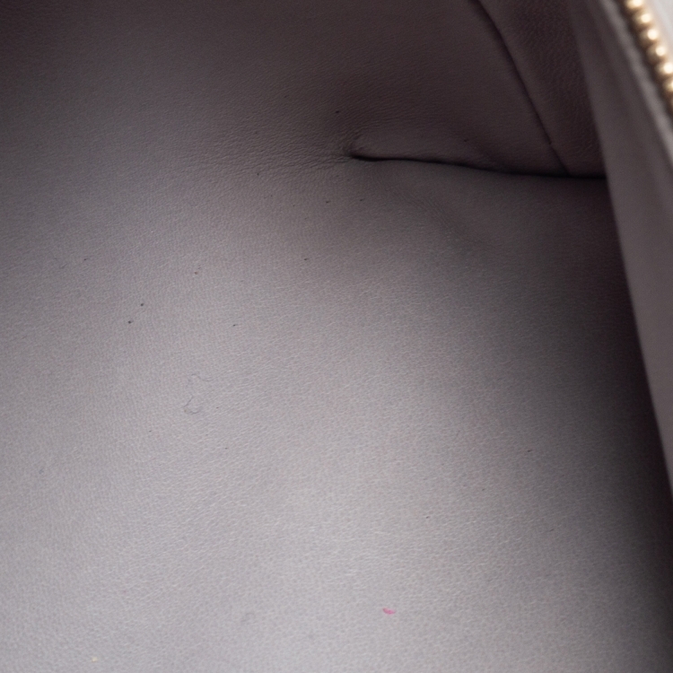 Pre Owned Loro Piana Grey Ostrich Zip L19 Pouch