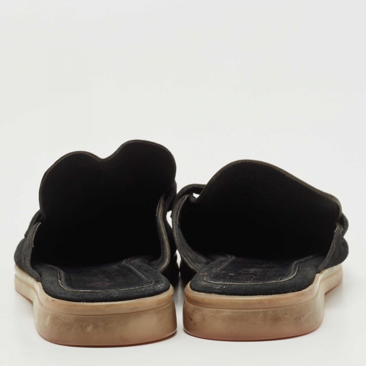 مملوكة مسبقًا Loro Piana Black Suede Babouche Charms Walk Mules Size 39 