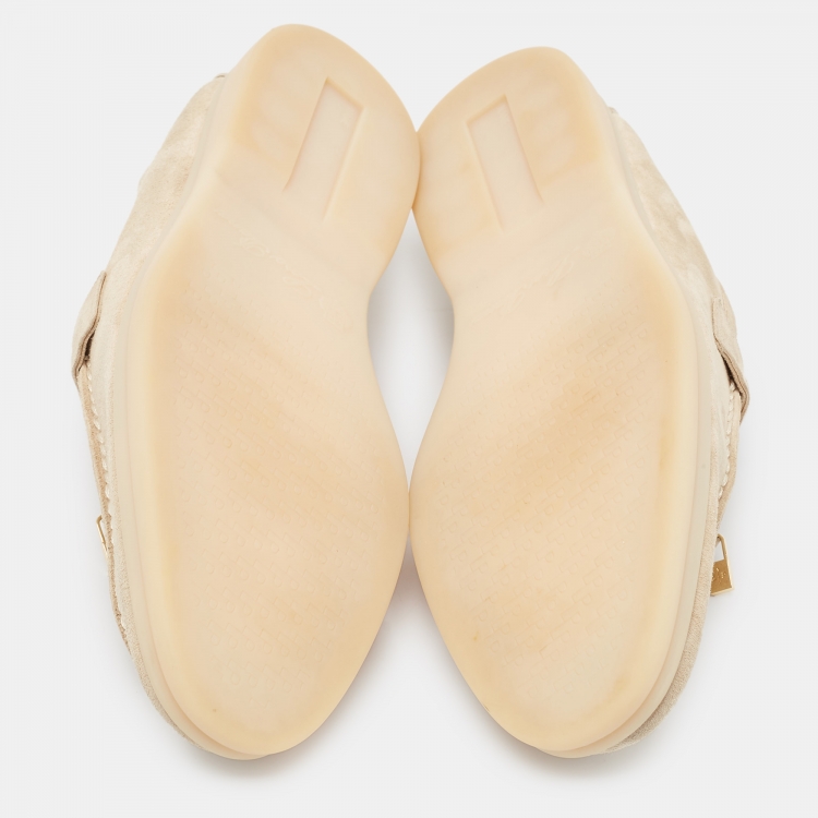 مملوكة مسبقًا Loro Piana Beige Suede Summer Charms Walk Loafers Size 39