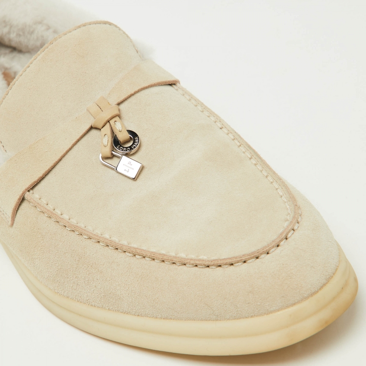 مملوكة مسبقًا Loro Piana Beige Suede and Shearling Fur Summer Charms Walk Loafers Size 39