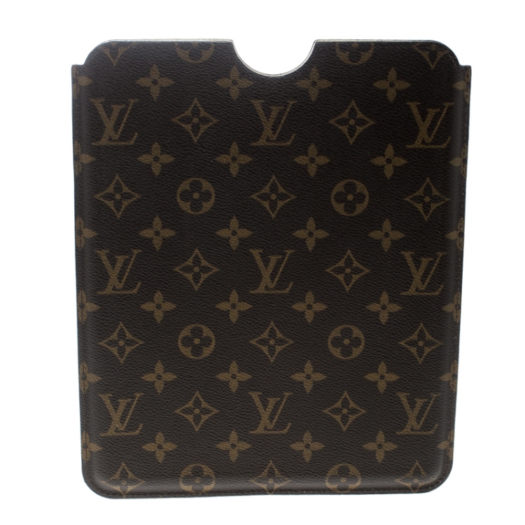 مملوكة مسبقًا Louis Vuitton Monogram Canvas iPad Case