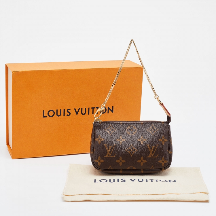 Louis Vuitton Monogram Canvas Mini Pochette Accessoires Clutch Louis