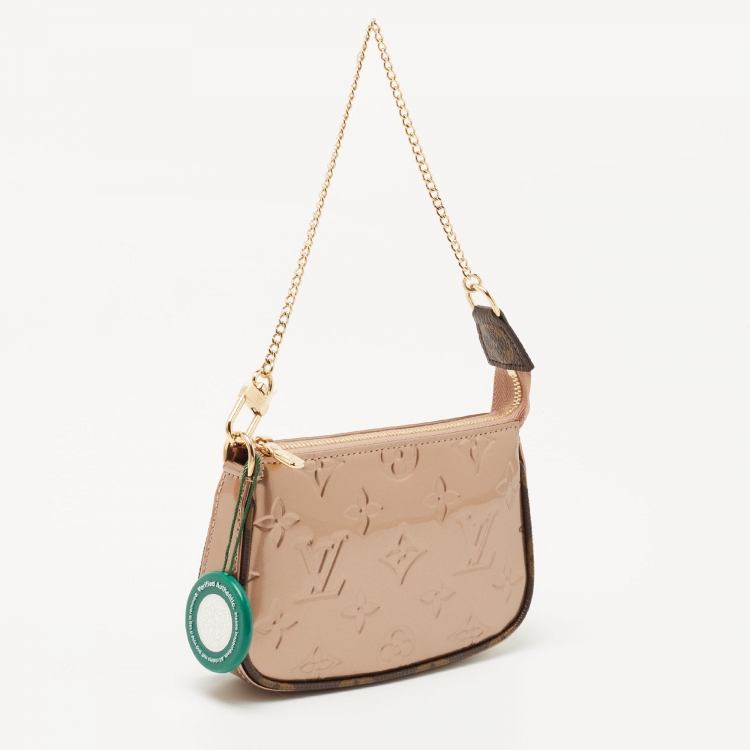 Pre Owned Louis Vuitton Rose Gold Monogram Vernis Mini Pochette Accessoires 