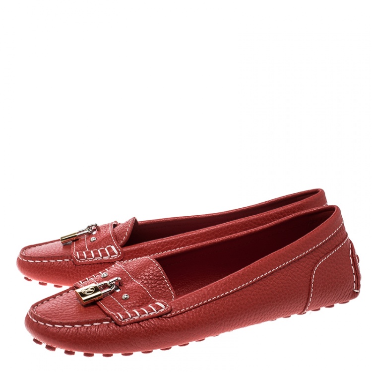 Pre Owned Louis Vuitton Red Leather Close Up Loafers Size 39.5