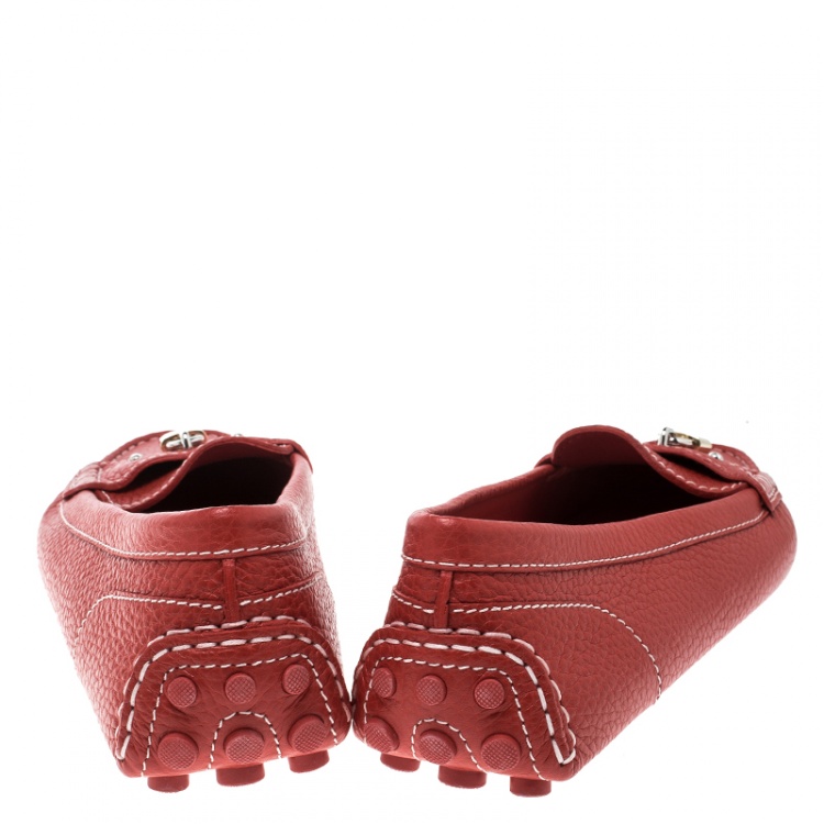 Pre Owned Louis Vuitton Red Leather Close Up Loafers Size 39.5