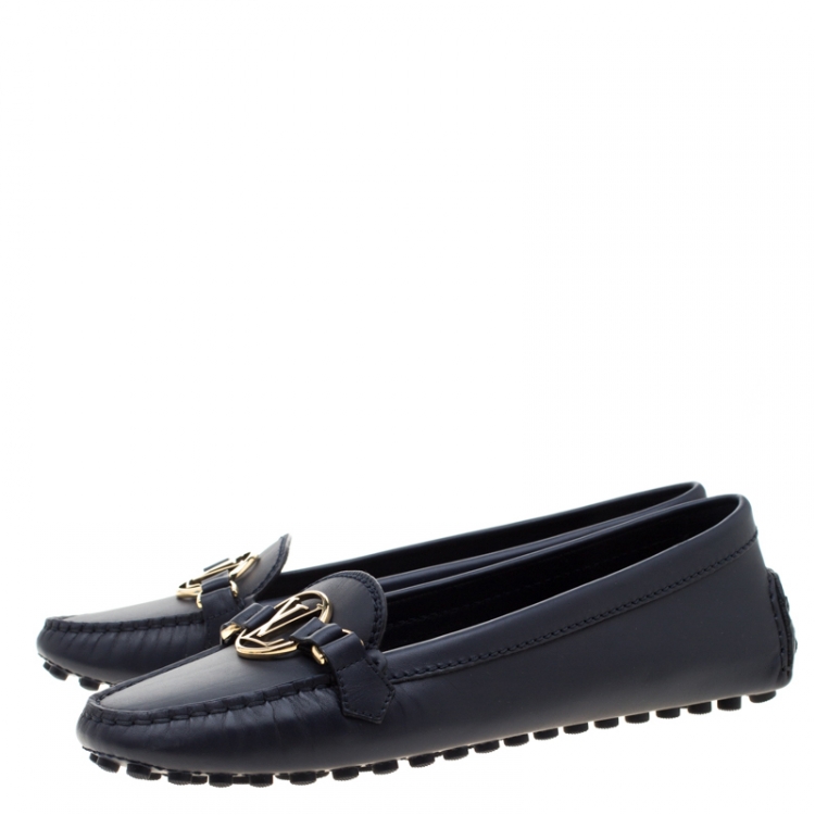 Pre Owned Louis Vuitton Dark Blue Leather Dauphine Loafers Size 38.5