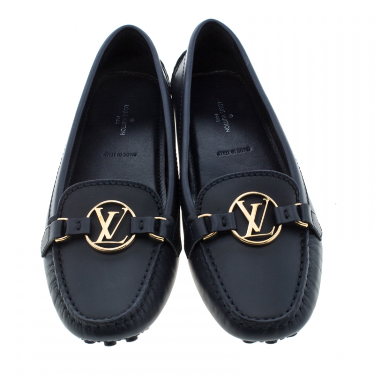 Pre Owned Louis Vuitton Dark Blue Leather Dauphine Loafers Size 38.5