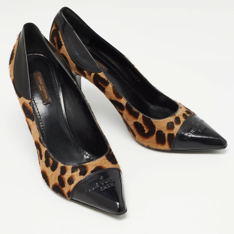 Pre Owned Louis Vuitton Tricolor Leopard Print Calf Hair and Leather Cap Toe Pumps Size 38.5