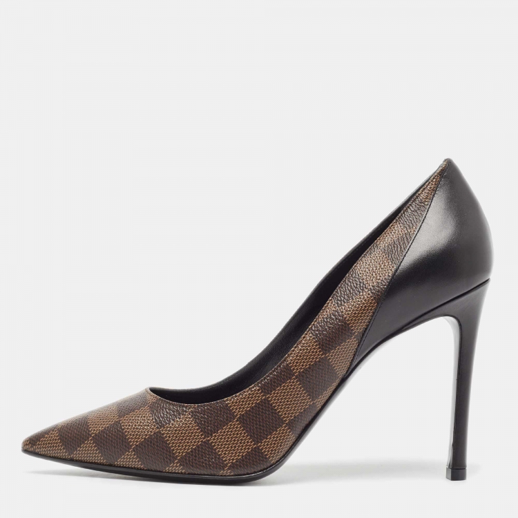 Pre Owned Louis Vuitton Brown Monogram Canvas and Leather Chérie Pumps Size 39