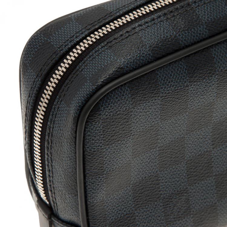 مملوكة مسبقًا Louis Vuitton Damier Graphite Toilet Pouch PM