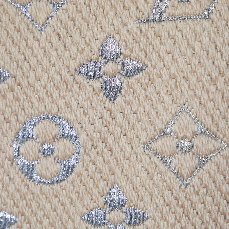 Pre Owned Louis Vuitton Beige Logomania Shine Fringed Scarf