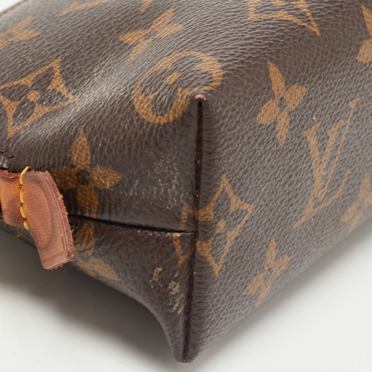 Pre Owned Louis Vuitton Monogram Canvas Cosmetic Pouch