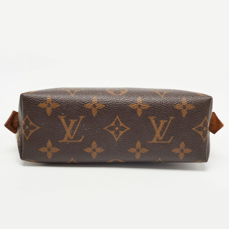 Pre Owned Louis Vuitton Monogram Canvas Cosmetic Pouch